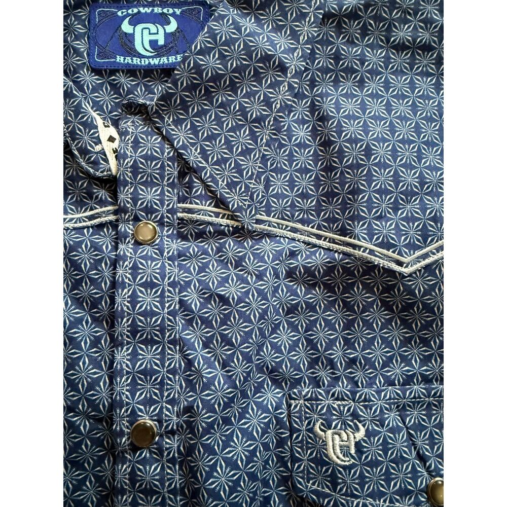 Men's Cowboy Hardware | Snowflake Print | Short Sleeve | NEW | LARGE